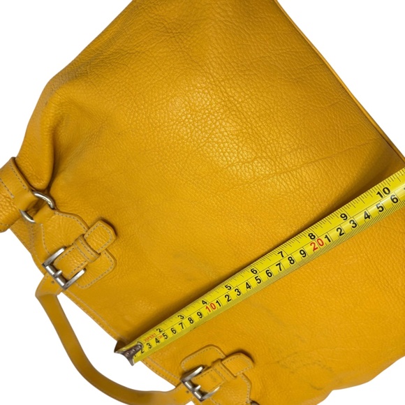 Prada yellow leather should bag authentic - Picture 7 of 16